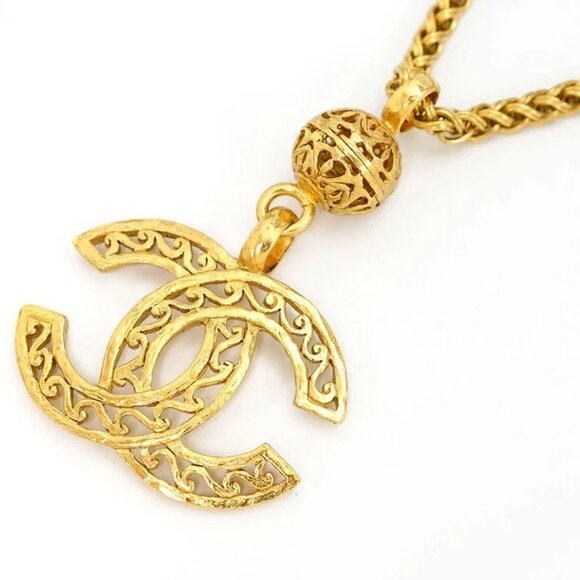 CHANEL CC Logos Filigree Ball Necklace 30" Gold Tone 95A Auth w/Box #24382 - Picture 6 of 10